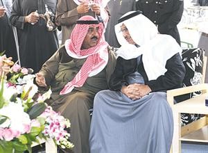 حديث بين الشيخ مشعل الاحمد وسمو رئيس الوزراء الشيخ جابر المبارك