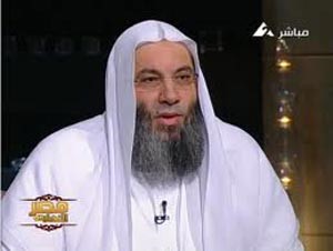 محمد حسان يدعو الشباب السلفي لحماية مؤسسات الدولة