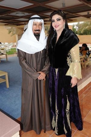 الشيخ علي الجابر وقرينته﻿