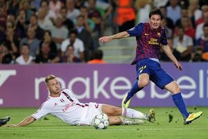 مهاجم برشلونة ليونيل ميسي تالق في دور المجموعات امام ميلان
