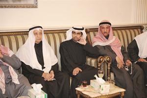 عدنان المطوع ورياض العدساني والعم عبدالله الحوطي
