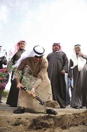 فاروق الزنكي خلال المشاركة في الحملة