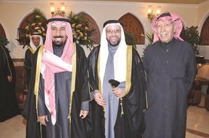 الشيخ علي الجابر يبارك
