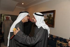 احمدلاري مهنئا دفاضل صفر﻿