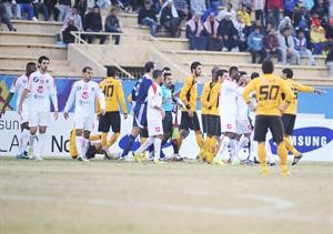 الفرق حائرة وتحتاج الى تنظيم في كل شيء والى حلول جدية لتطوير الدوري هاني الشمري
