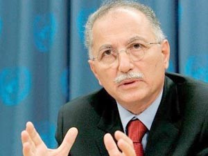 أوغلو يفتتح أول متحف إسلامي في أستراليا