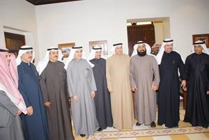 الوزير الابراهيم يتوسط رئيس واعضاء البلدي ومدير عام البلدية