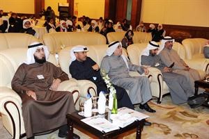 عبدالله عبدالرسول وسعود الرشيد ويوسف السعيدي في مقدمة الحضور
