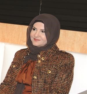 منيرة الهويدي