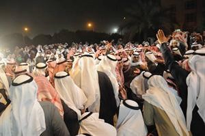 حضور كثيف اثناء الندوة
