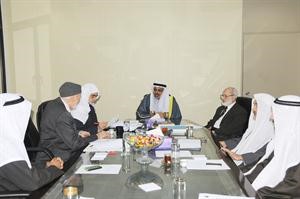 الوزير الشهاب مجتمعا باعضاء هيئة الفتوى﻿
