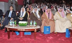 الشيخ صباح الخالد والشيخ علي الجراح وجانب من الحضور