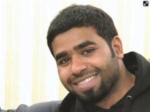 علي العلي﻿