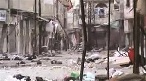 صورة بثها ناشطون على الانترنت لاثار الدمار الذي خلفه القصف على حمص رويترز