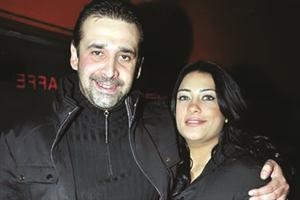 كريم عبدالعزيز وزوجته