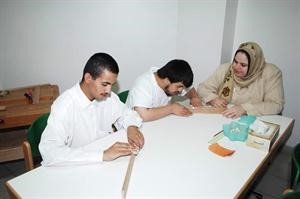 عناية دائمة بالمعاقين