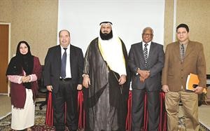 فالح ابداح العدواني خلال المناقشة﻿