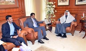 الشيخ سلمان الحمود مستقبلا الوفد الاعلامي الموريتاني﻿