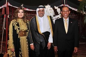 سفيرنا لدى سنغافورة اثناء الاحتفال بالاعياد الوطنية﻿