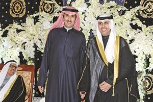الشيخ عبدالله بدر المالك مهنئا