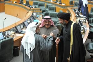 حوار ضاحك بين القلاف والشمالي وعبدالصمد﻿