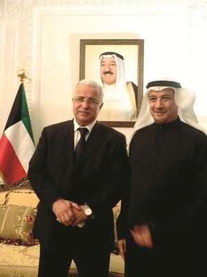  سفيرنا بالجزائر سعود الدويش مع الوزير الجزائري﻿