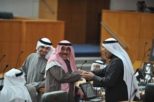  تحية وابتسامة بين عبدالرحمن العنجري ومصطفى الشمالي﻿