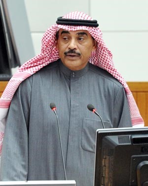 الشيخ صباح الخالد متحدثا امام المجلس حول القضية السورية