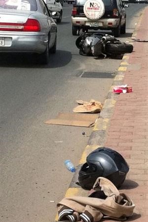 الدراجة البخارية وخوزة سائقها علىطريق الغزالي