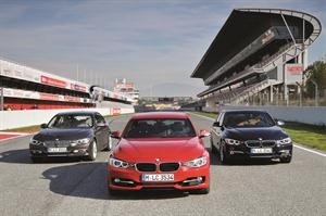 « BMW» الفئة الثالثة الجديدة كلياً تصل إلى معرض علي الغانم وأولاده للسيارات