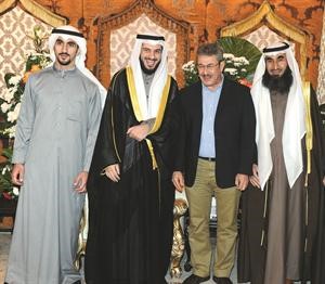 ممجبل المطوع يقدم التهاني﻿
