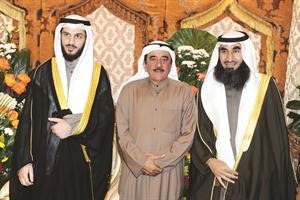 اللواء جاسم المنصوري مهنئا﻿
