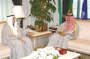 سمو ولي العهد الشيخ نواف الاحمد مستقبلا احمد السعدون﻿