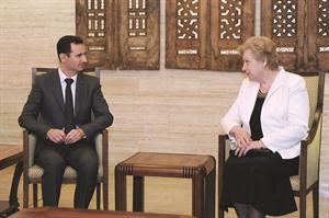 الرئيس بشار الاسد مستقبلا رئيسة لجنة الصداقة الاوكرانيةالسورية الا الكسندروفسكا	رويترز﻿