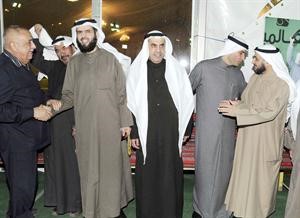 محمد الكندري ودعادل الدمخي وعبدالله الطريجي ودعبدالرحمن العوضي يقدمون التهاني الى عبدالله الكندري