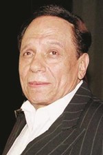 عادل امام﻿