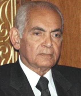 منصور حسن ﻿