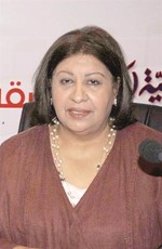 الاعلامية المخضرمة امل عبدالله﻿