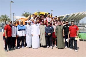 الاهلي الاماراتي وكاظمة بعد تتويجهما
