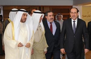 محمد الصقر وعلي الدقباسي مع نوري المالكي وهوشيار زيباري في المجلس امس متين غوزال