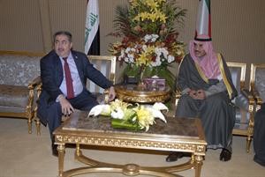 الشيخ صباح الخالد خلال لقائه هوشيار زيباري