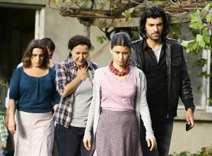 لقطة من مسلسل فاطمة