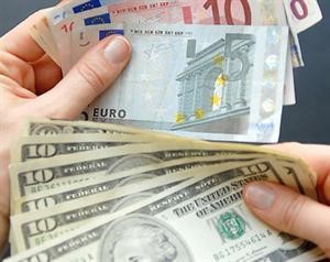 الدولار يحقق ارتفاعا مقابل العملات بعد تصريحات الاحتياطي الفيدرالي الايجابية﻿