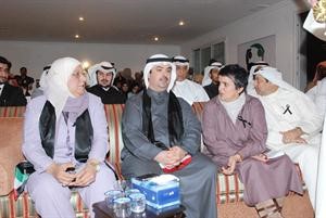 علي الراشد ودمعصومة المبارك وصفاء الهاشم ويعقوب الصانع اثناء الندوة اسامة ابوعطية
