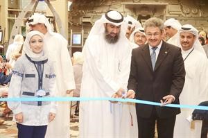دمشعان العتيبي وممجبل المطوع يفتتحان المعرض﻿