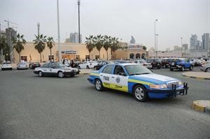 دوريات الداخلية امام الجمعية﻿