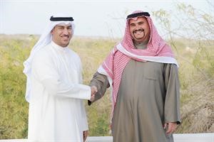 الشيخ مشعل عبدالله الجابر الصباح والزميل محمد الخالدي