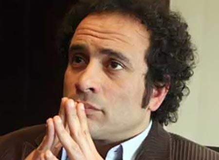 د عمرو حمزاوي