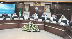 لقطة عامة لجانب من المشاركين في المؤتمر