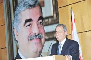 النائب قاسم عبدالعزيز﻿